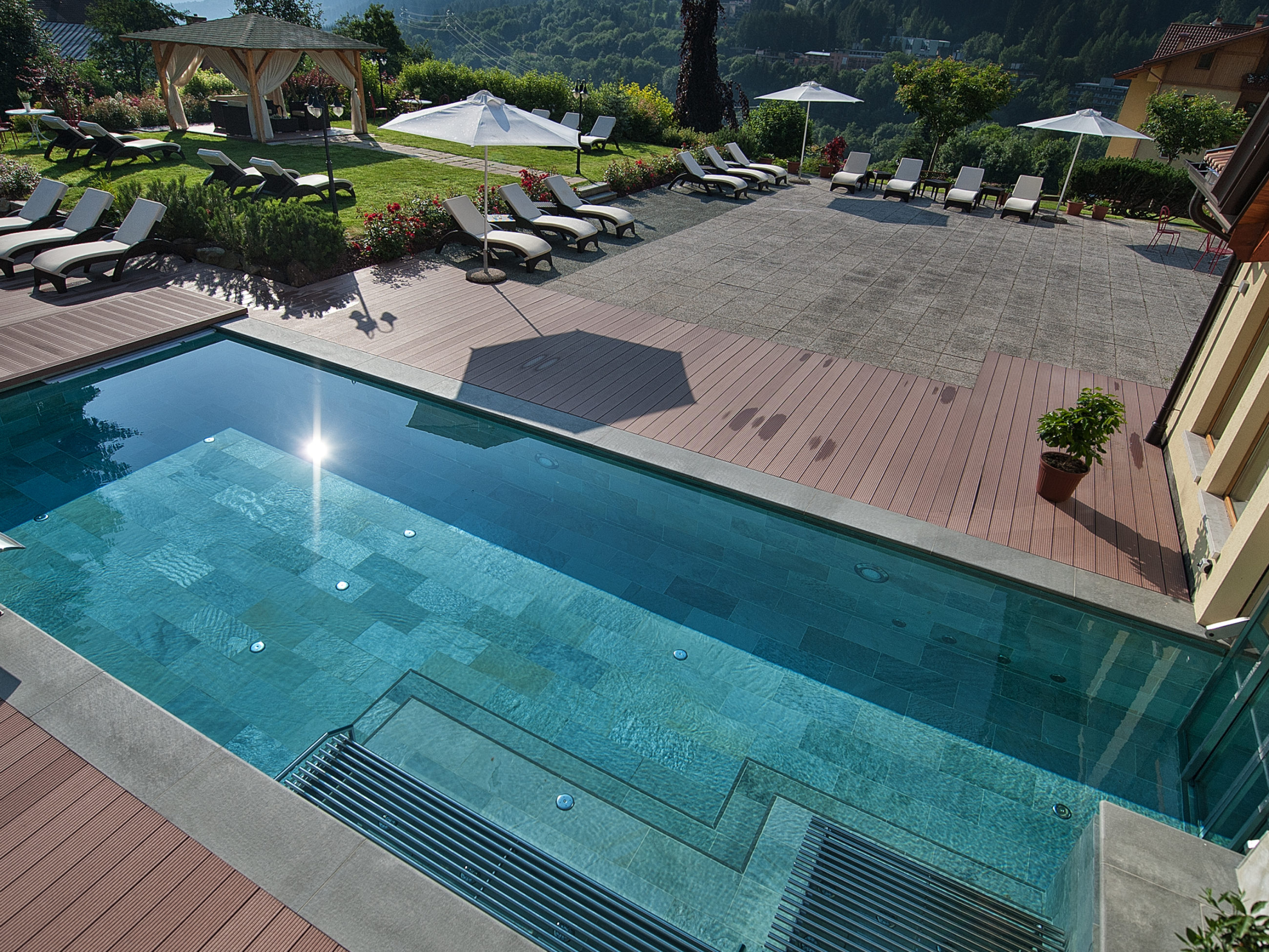 Hotel In Montagna In Trentino Con Piscina Riscaldata